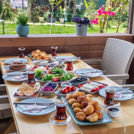 Izgen Bed & Breakfast